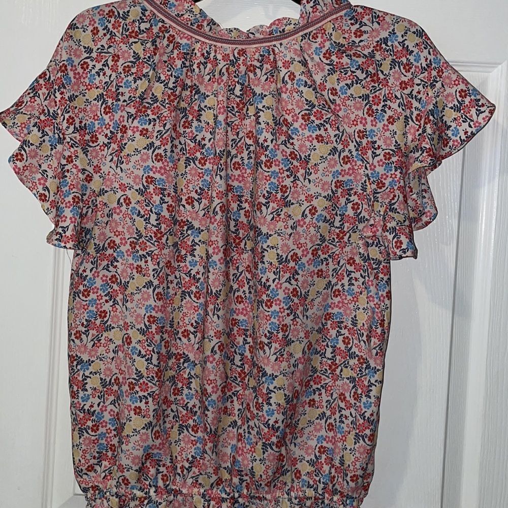 Max Studio Floral Ruffle Top - Picture 3 of 3